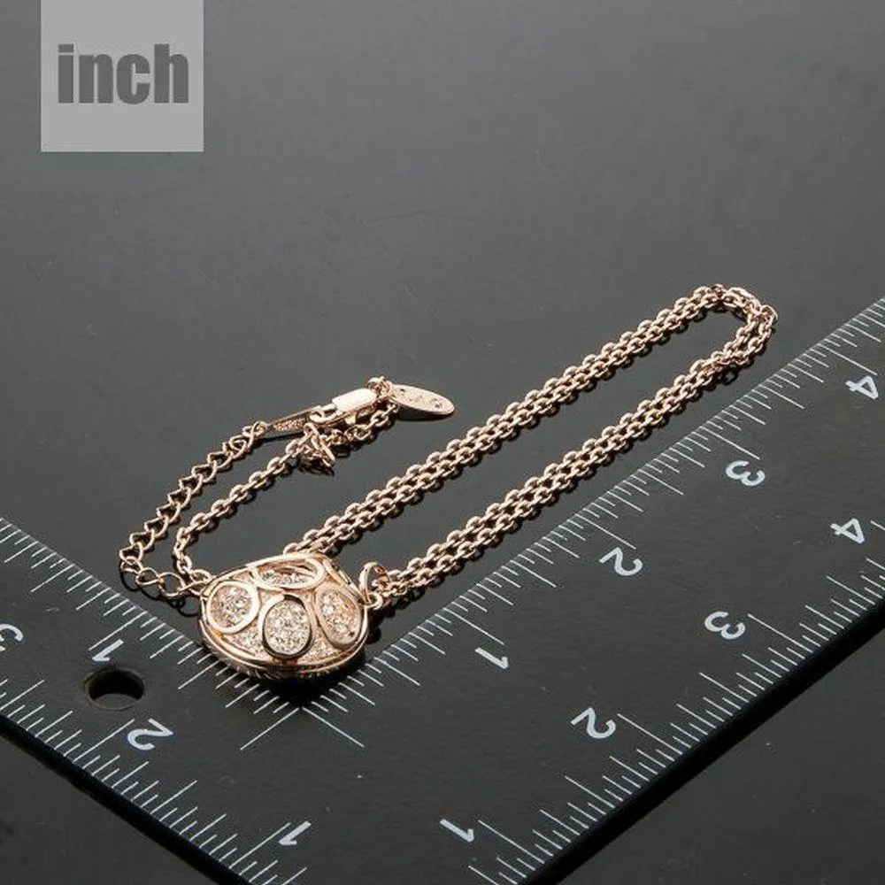 Hollow Out Round Crystal Pendant Necklace KPN0085