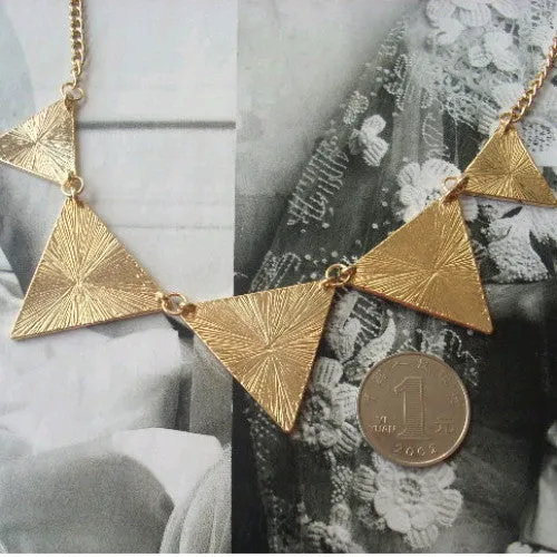 Hot Black geometrical Triangle Necklace Fashion choker necklace Jewelry for women vintage accessories