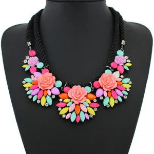 Hot sales Maxi Necklace Woman fashion jewelry Brand Necklaces & Pendants Colorful choker statement necklace