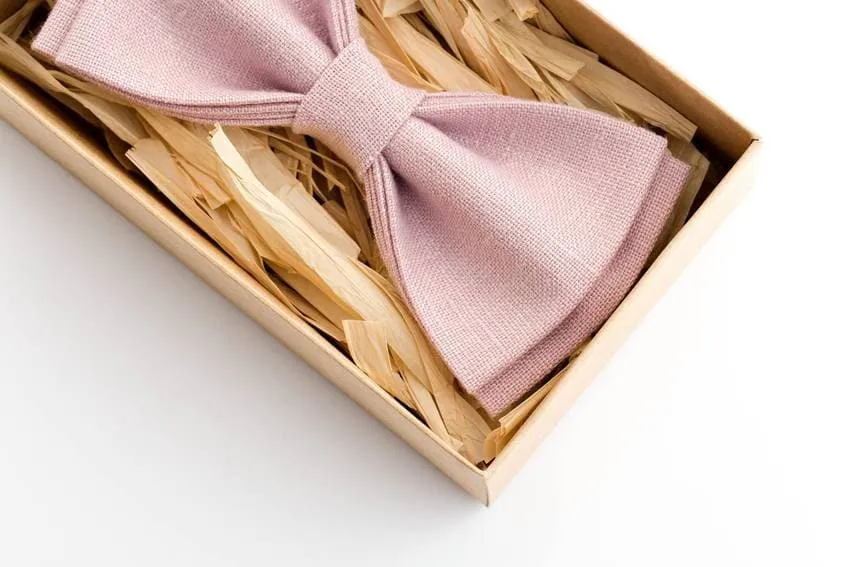 Light Dusty Rose Linen Bow Tie - Subtle Elegance for Every Occasion