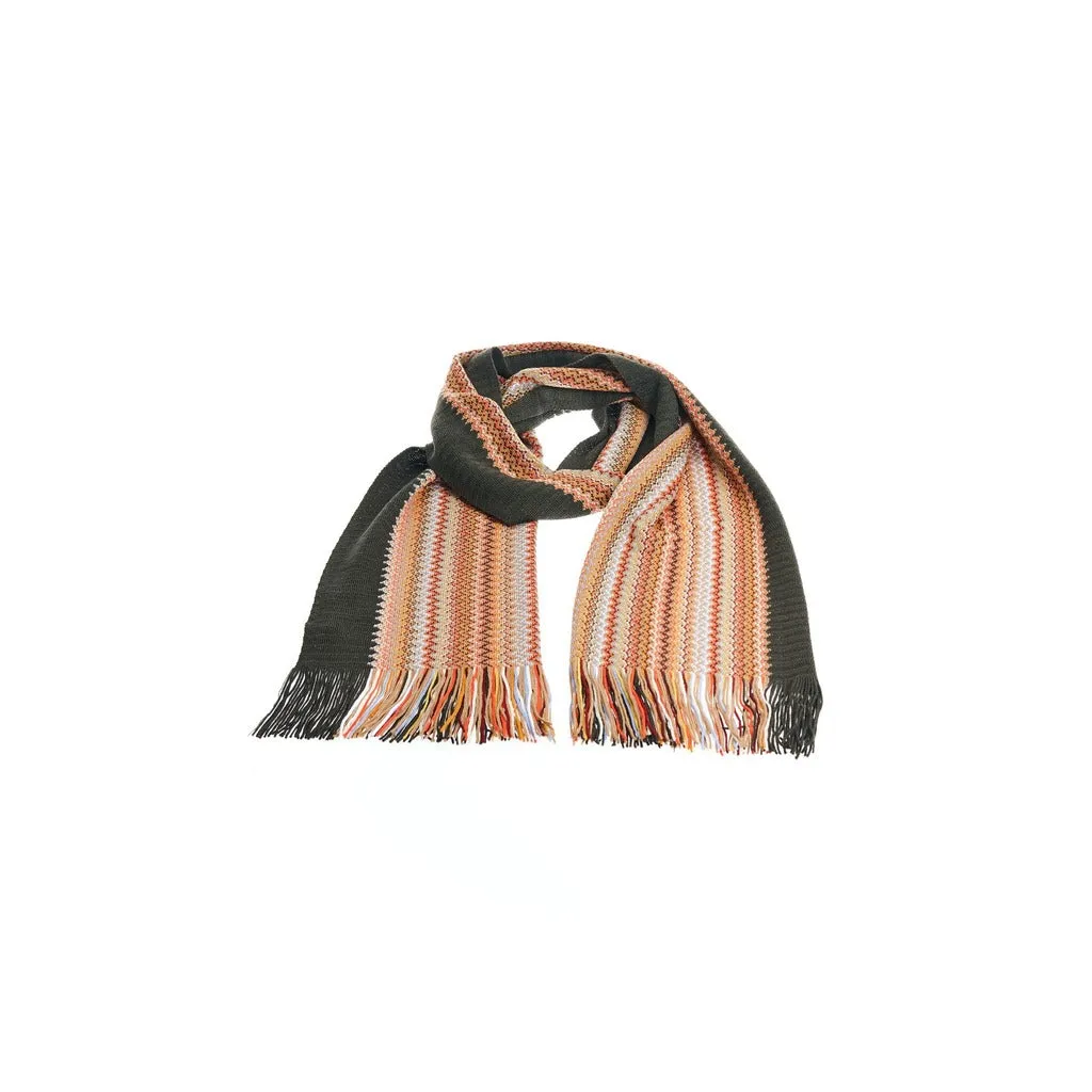 Luxurious Winter Scarves: Elevate Your Style with European Craftsmanship