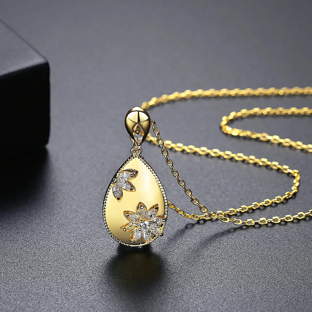 Oval Long Pendant Necklace Cubic Flowers Zirconia Chain