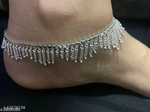 Sizzling Fancy Women Anklets & Toe Rings