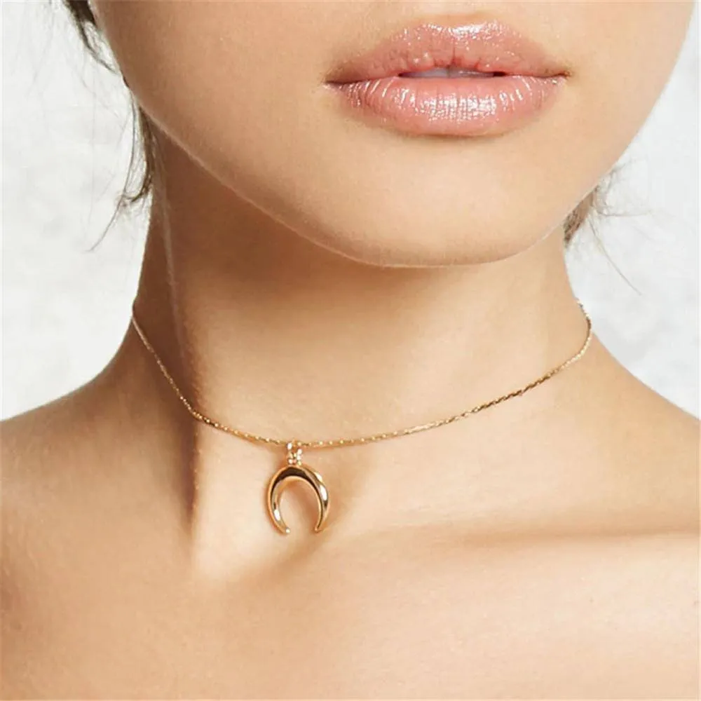 Vintage Acrylic Ox Horn Moon Choker Bohemian Necklace